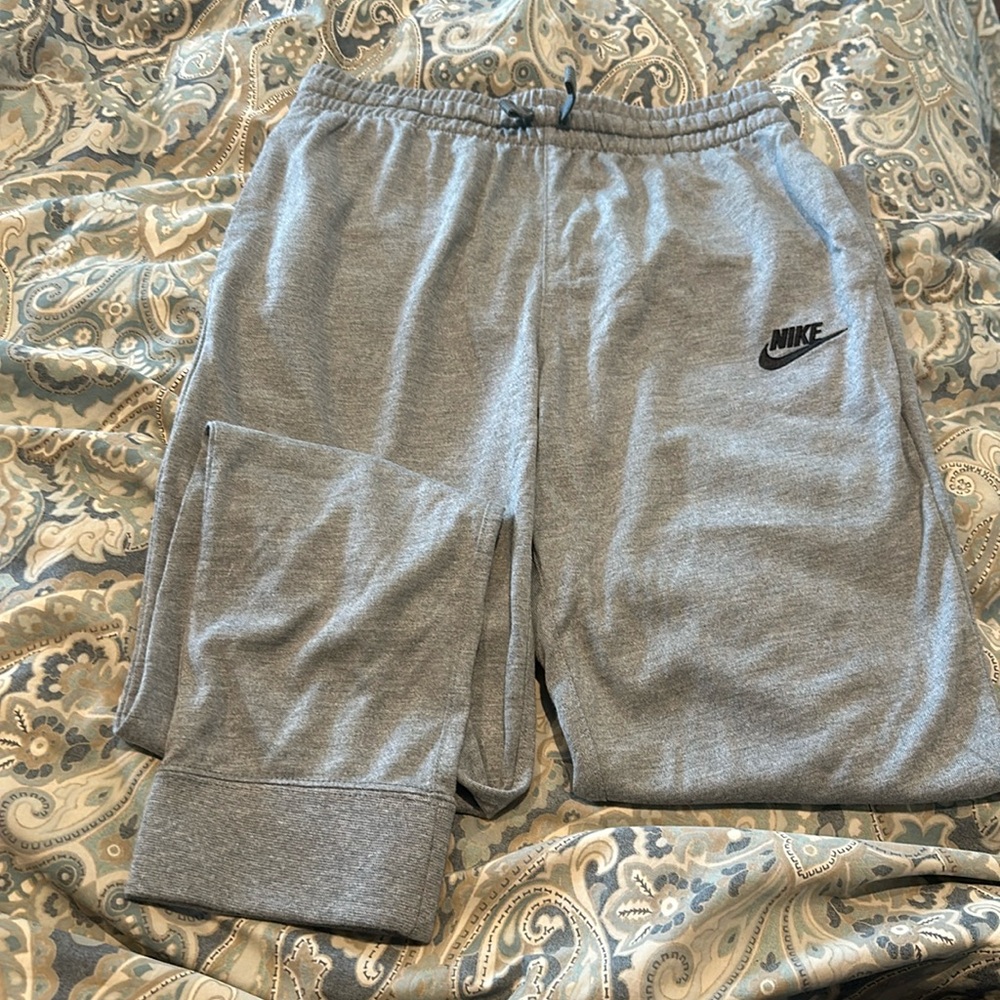 nike youth size large gray joggers